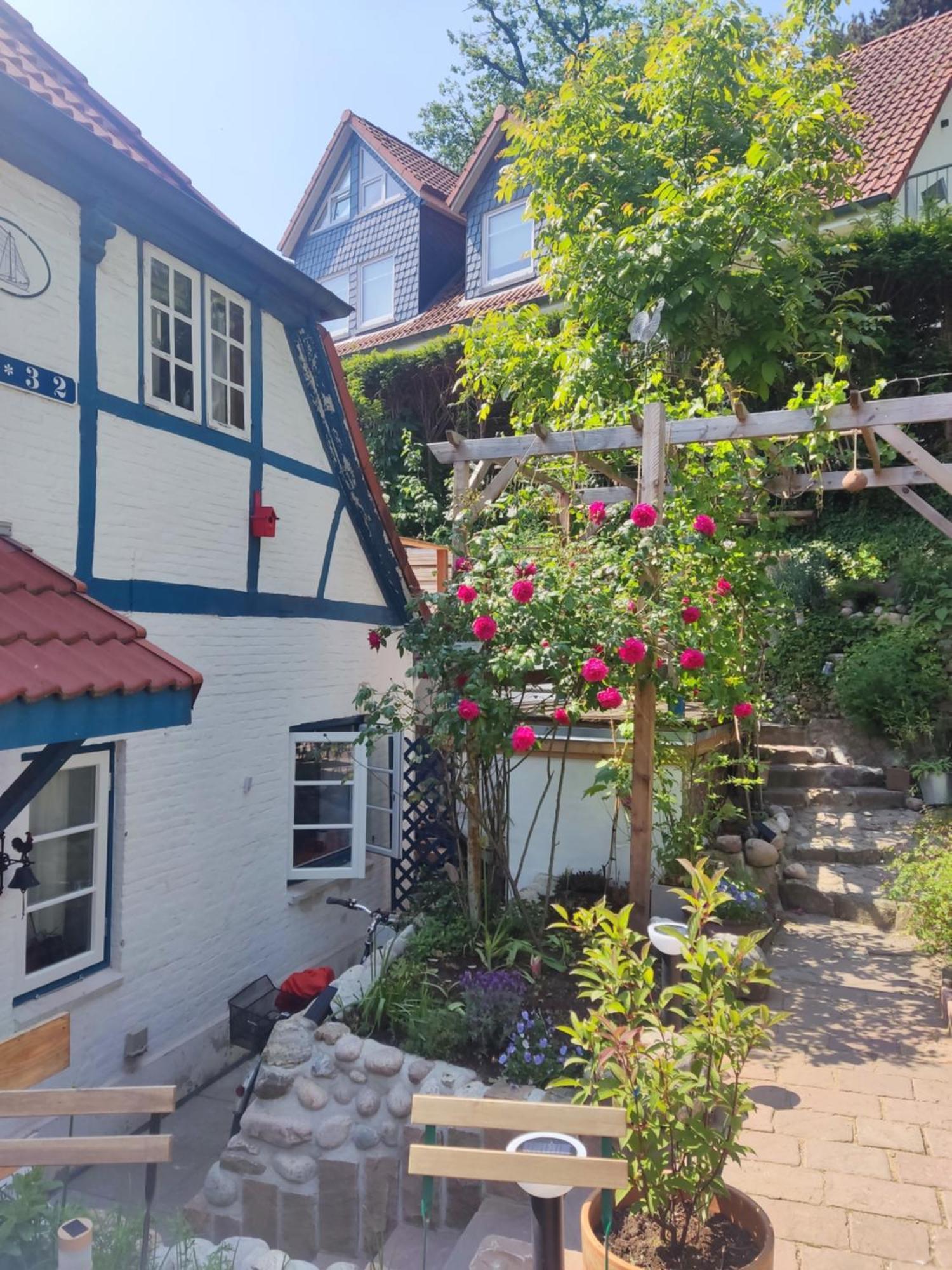 Fischerhaus Blankenese ハンブルク エクステリア 写真
